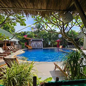 Lanta Riviera Semesteranläggning (resort)