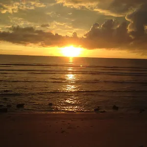  度假村 Lanta Sunmoon